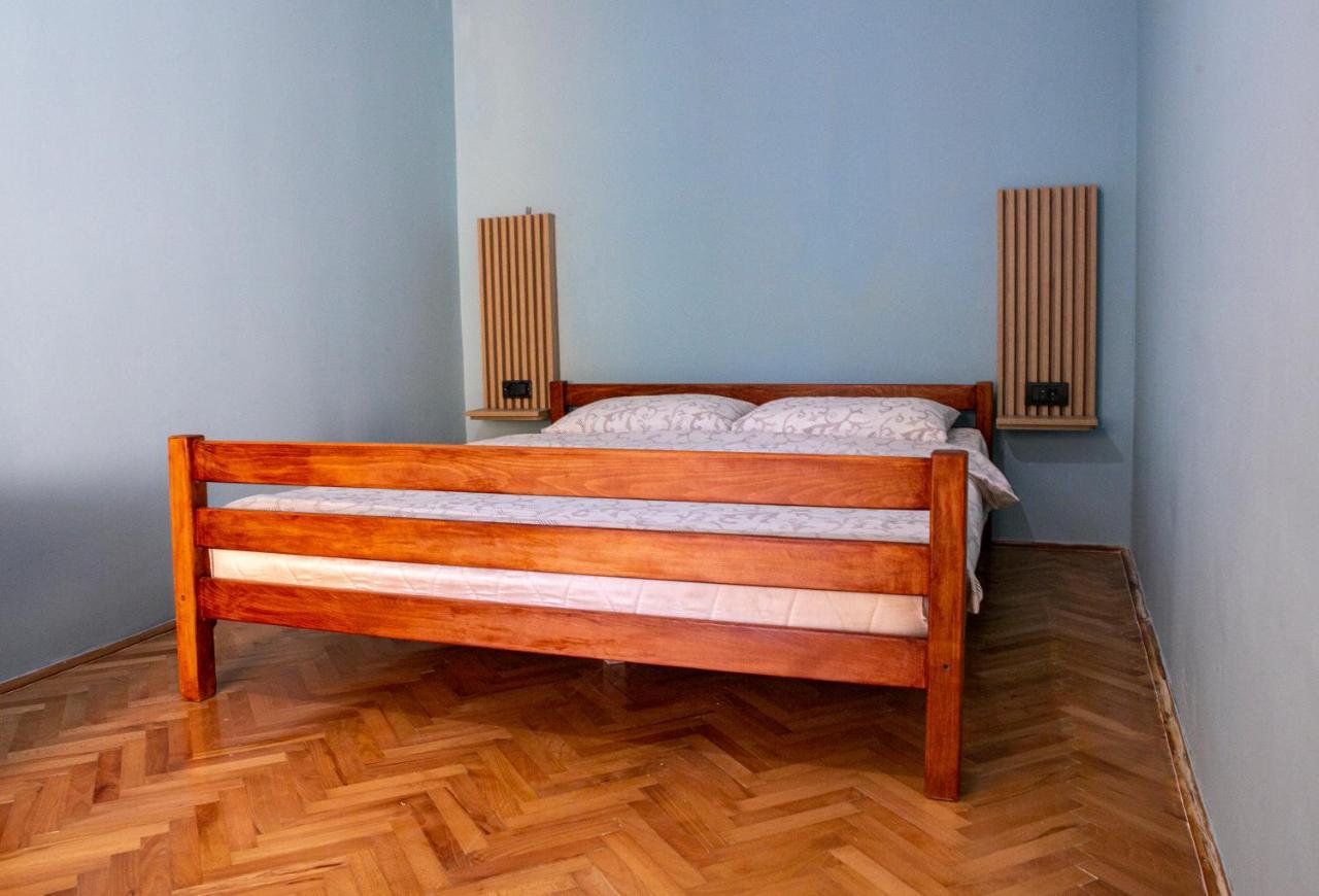 Hostal Gazdinstvo Tadic Nikšić Exterior foto