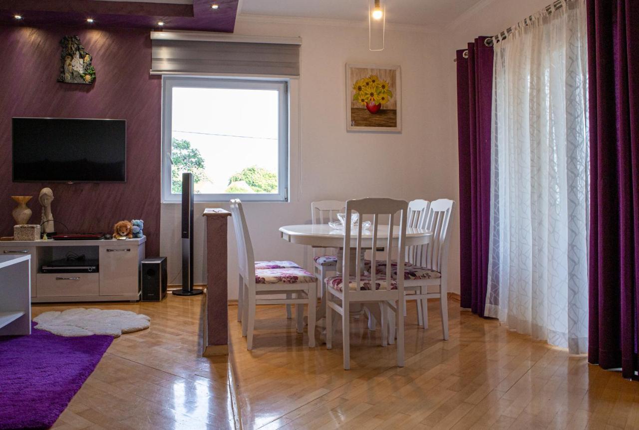 Hostal Gazdinstvo Tadic Nikšić Exterior foto
