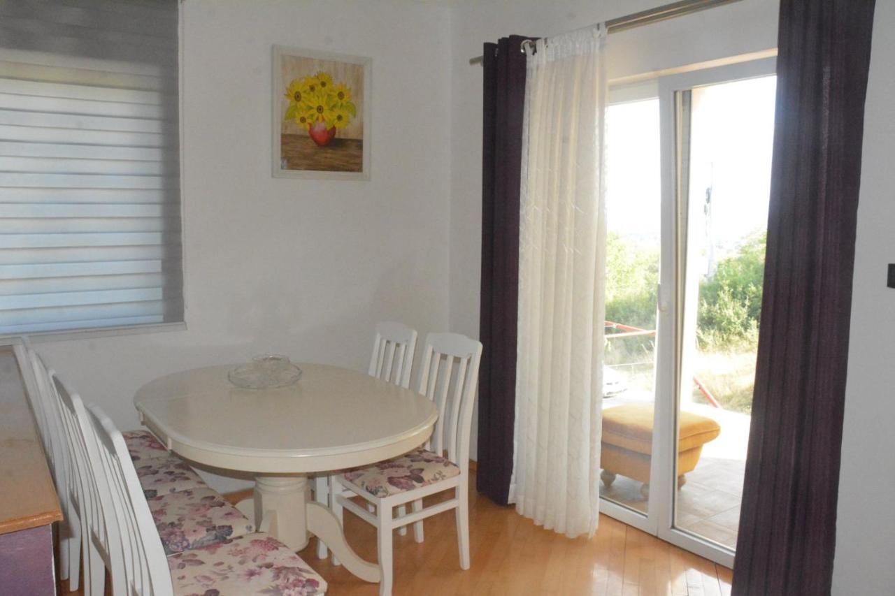 Hostal Gazdinstvo Tadic Nikšić Exterior foto