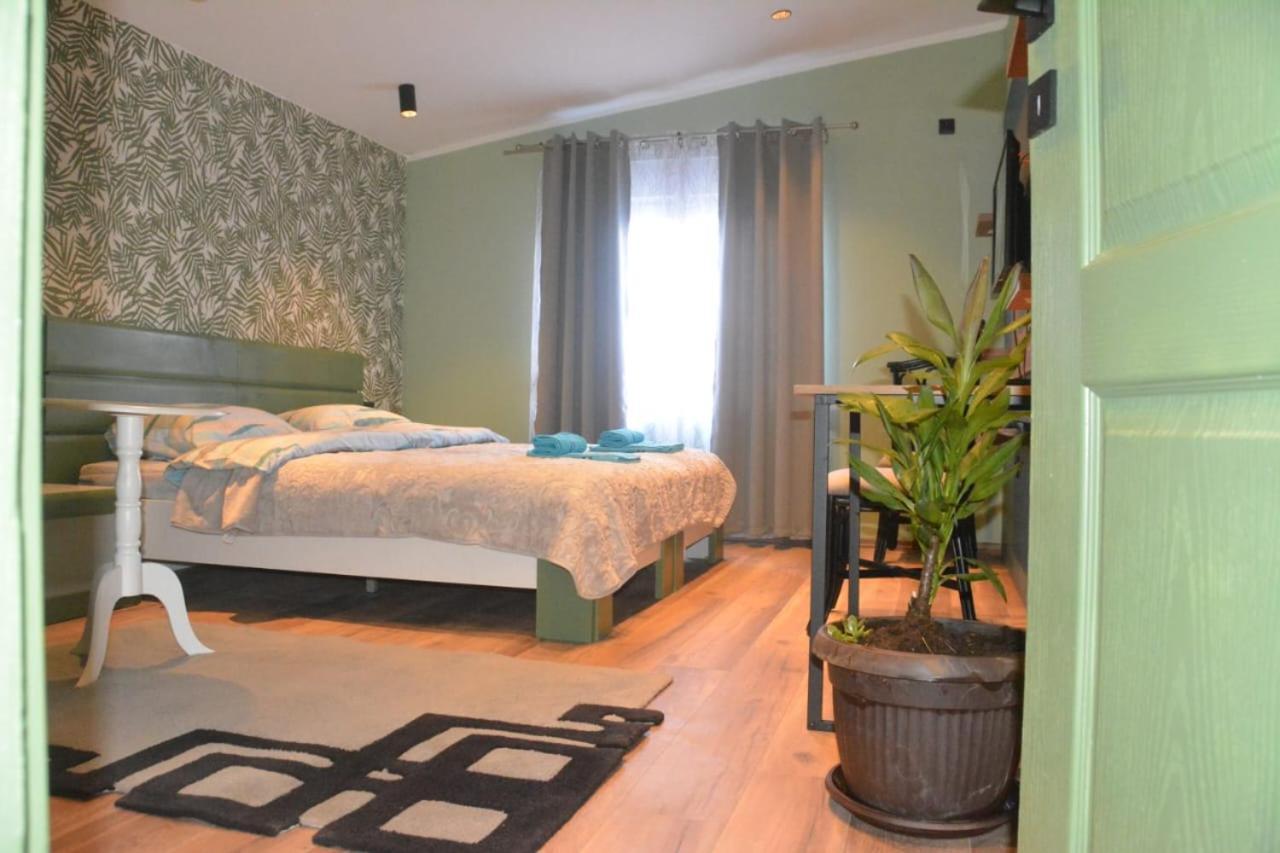 Hostal Gazdinstvo Tadic Nikšić Exterior foto